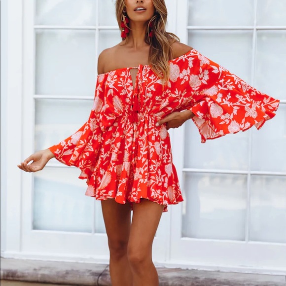 Hello Molly Floral Romper - Picture 2 of 3